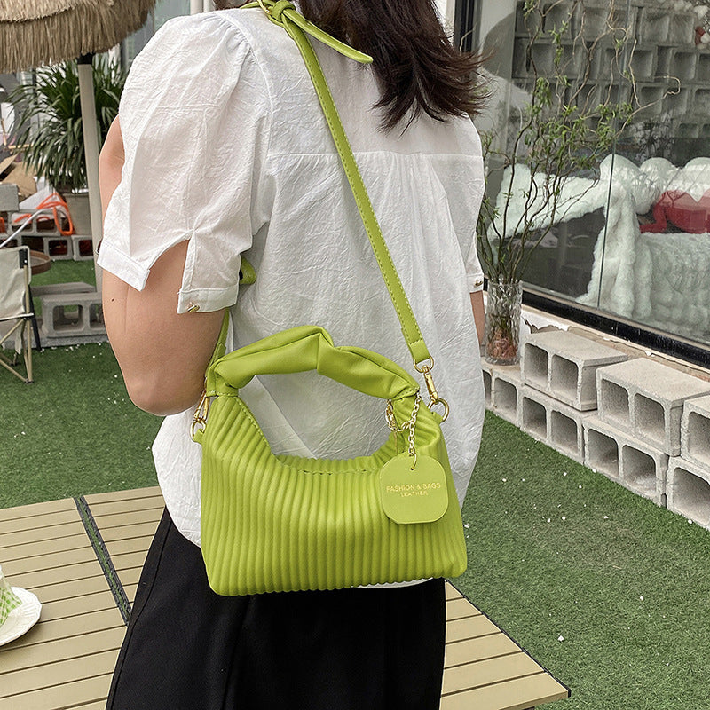 Women's Textured Vertical Striped Design Western Style Women's Shoulder Bag