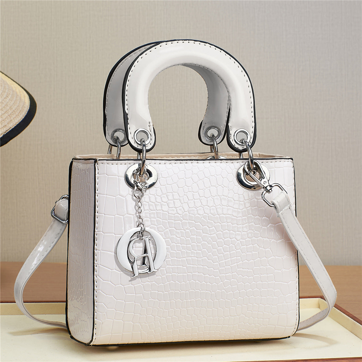 Women's Fashionable Fashion Gift Single Large Capacity Handbags