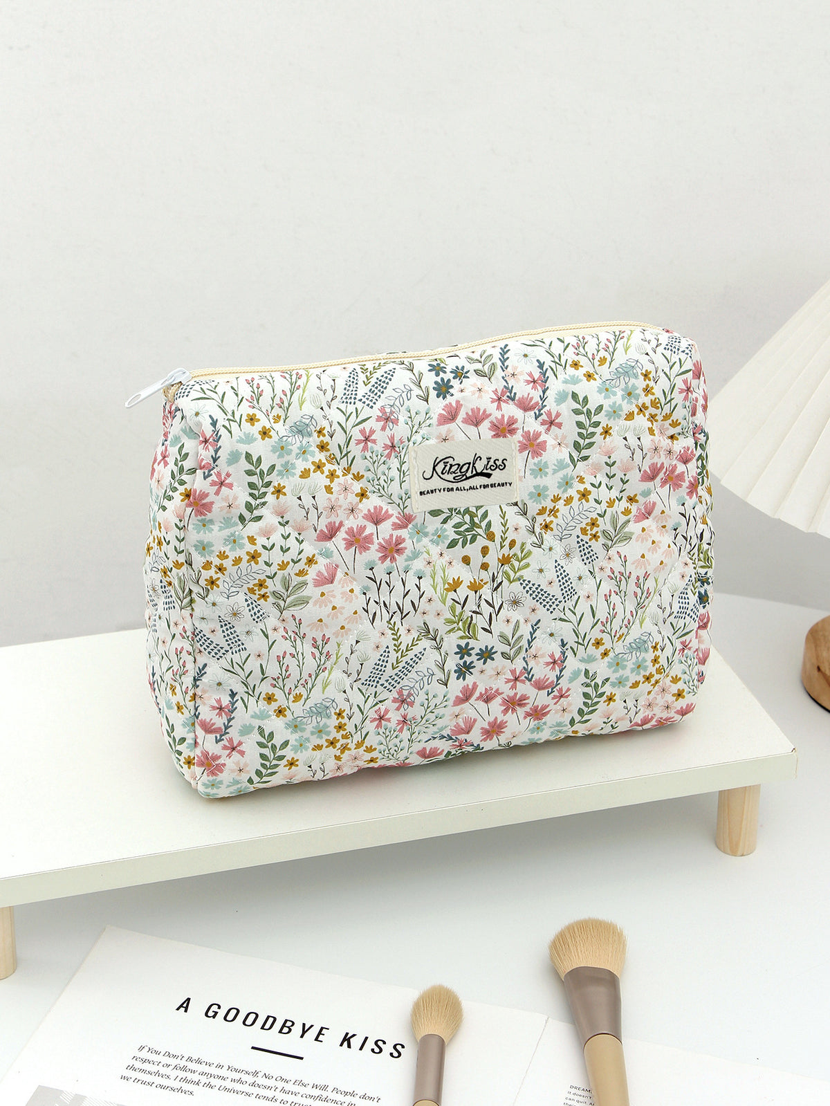 Cloth Liner Good-looking Cute Love Quilted Large Capacity Wash Cosmetic Bags