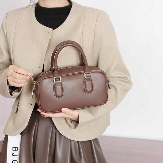Women's Versatile Large Capacity Commuter Genuine Leather Shoulder Bags
