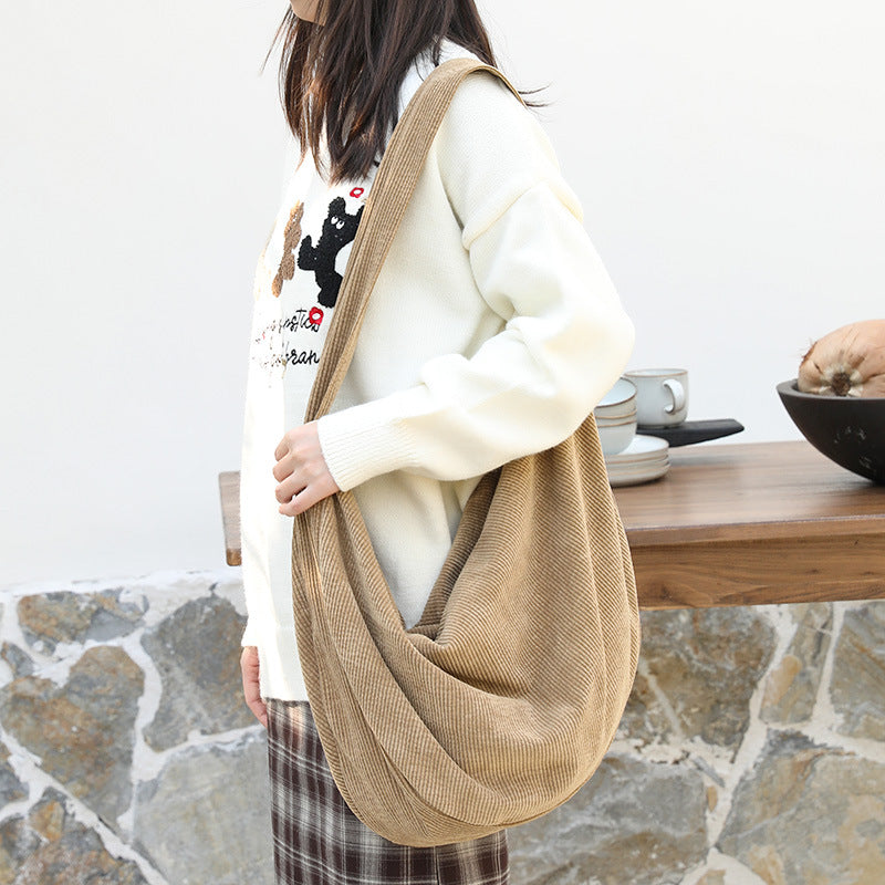Leisure Large Capacity Dumpling Artistic Canvas Crossbody Bags