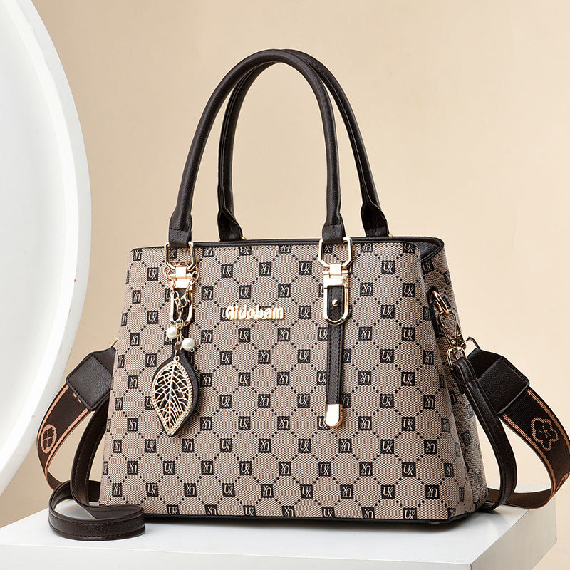 Large Capacity Fashionable Simple Western Style Handbags