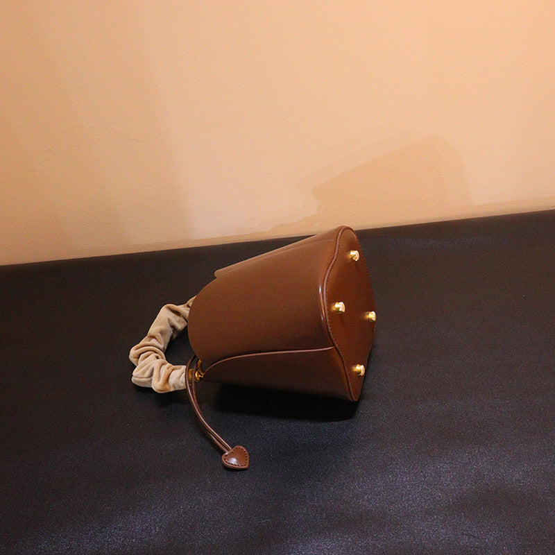 Women's Design Vegetable Basket High-grade Petal Handbags