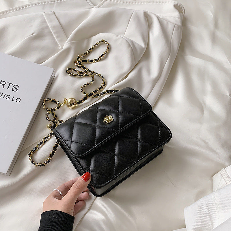 Unique Women's Diamond Chain Advanced Texture Handbags