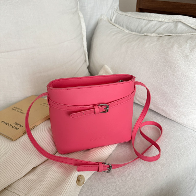 Women's Simple Stylish Textured Now Popular Soft Surface Trendy Women's Shoulder Bag