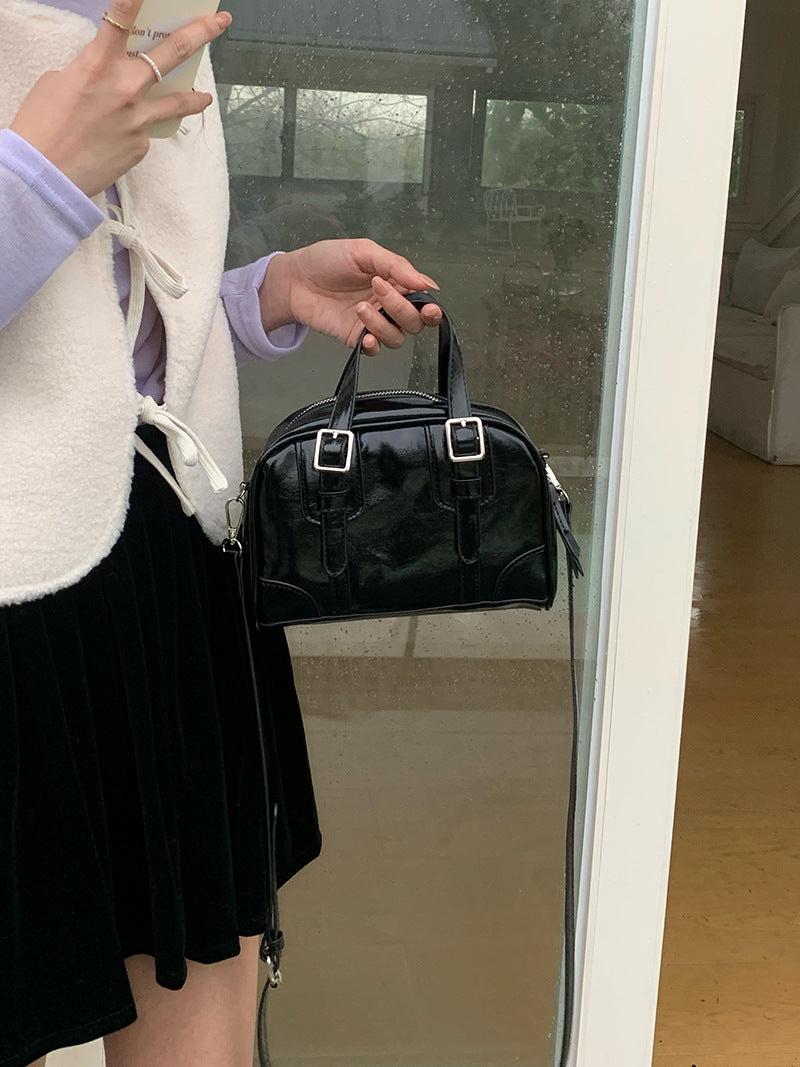 Women's Korean Niche Retro Black Fashion Handbags