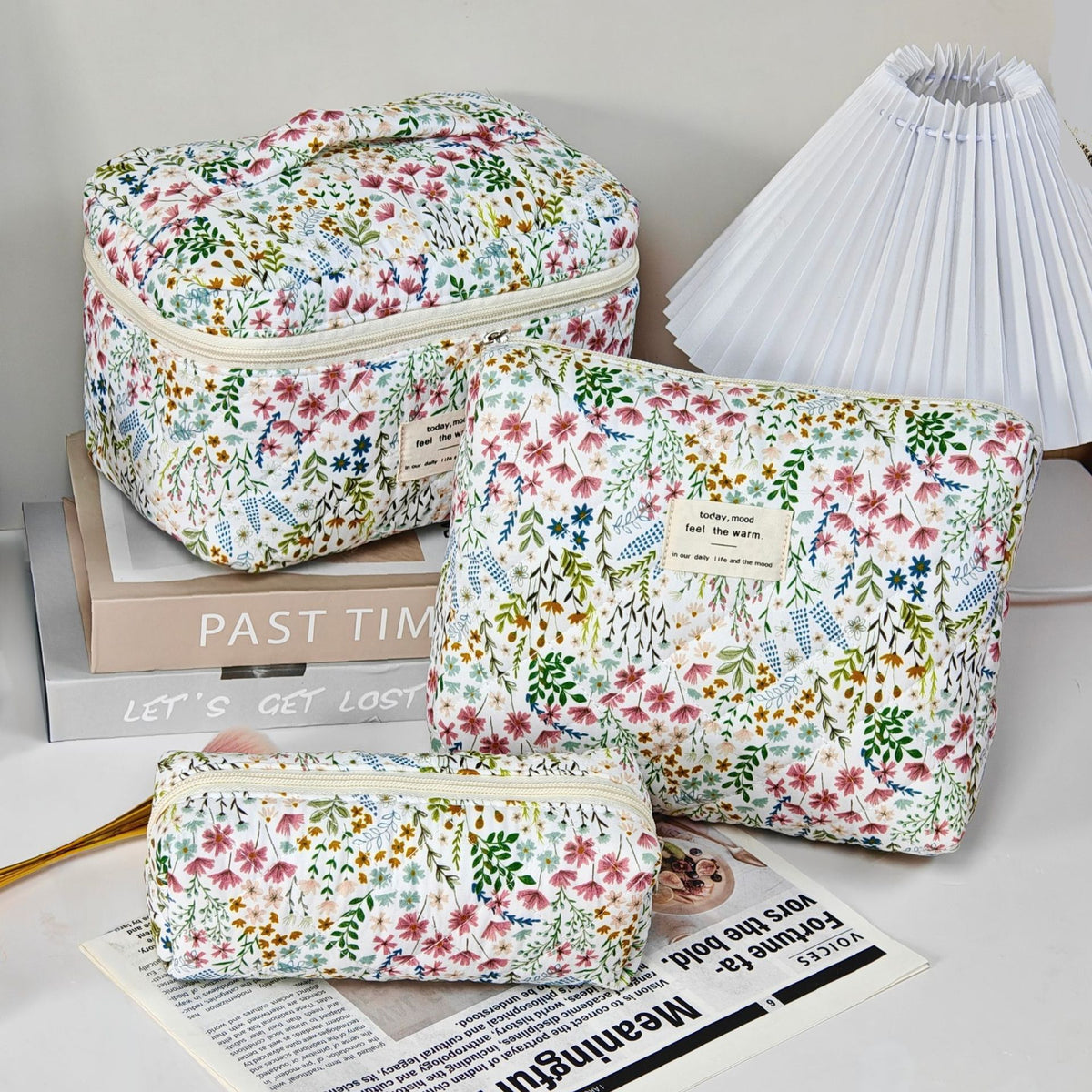 Floral Polyester Cotton Vertical Large Capacity Partition Makeup Bag