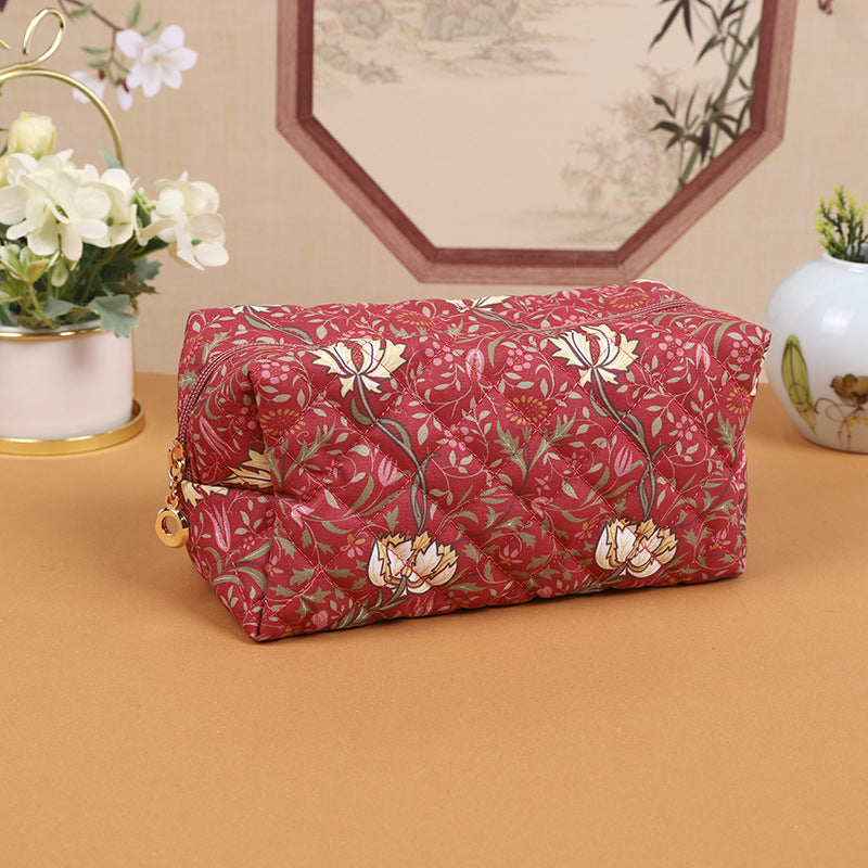 Floral Quilting Zipper Large Capacity Carrying Cosmetic Bags