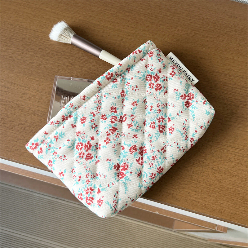 Fresh Good-looking Large Capacity Storage Convenient Makeup Bag