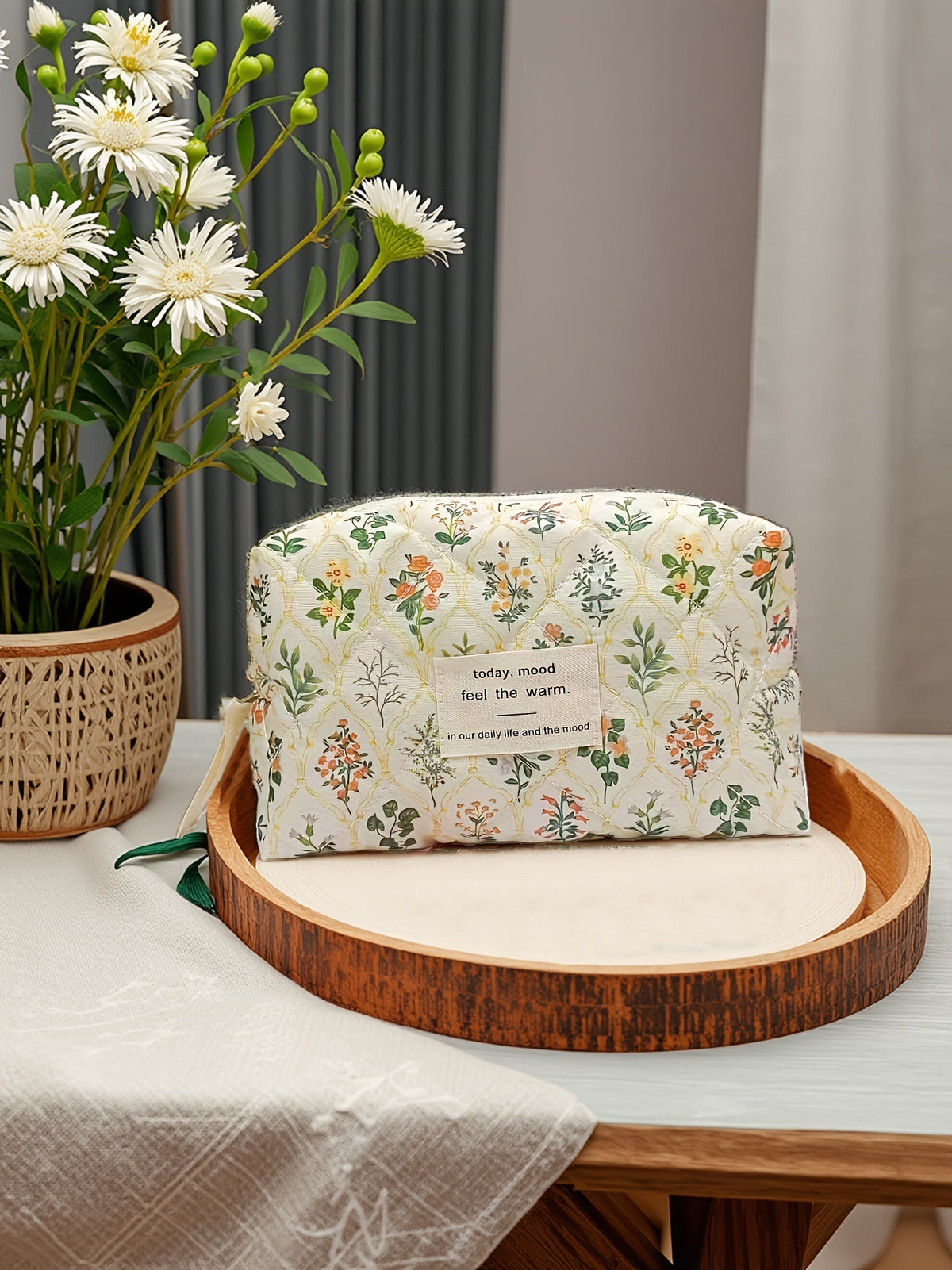Floral Quilted Toiletries Portable Cosmetics Storage Makeup Bag