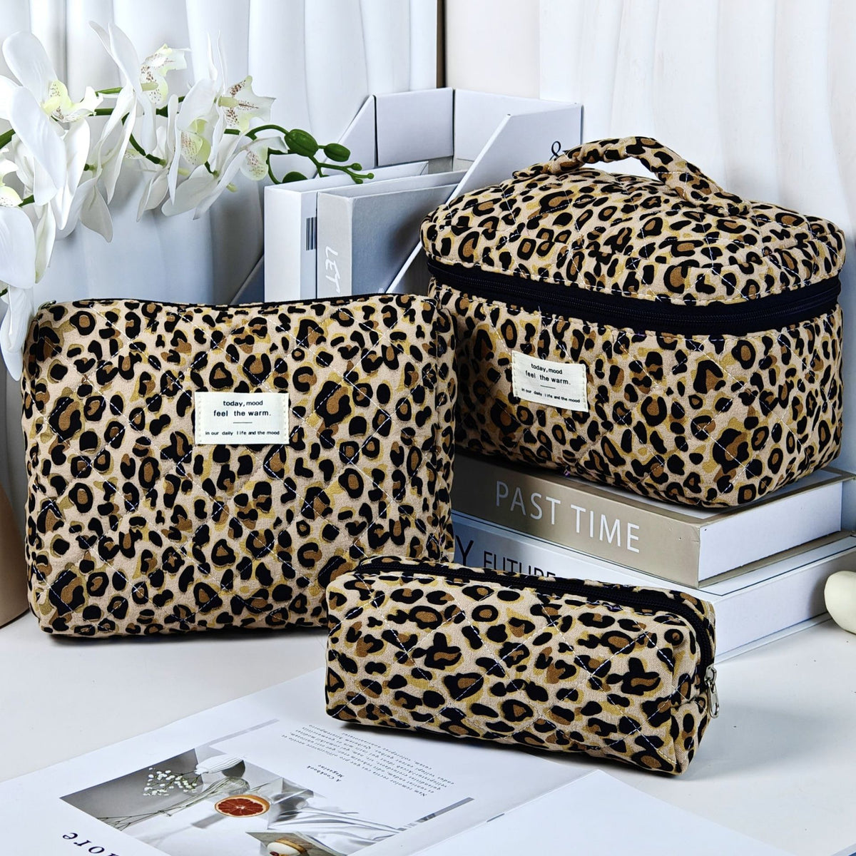 Vertical Large Capacity Polyester Cotton Thickened Portable Storage For Going Bags