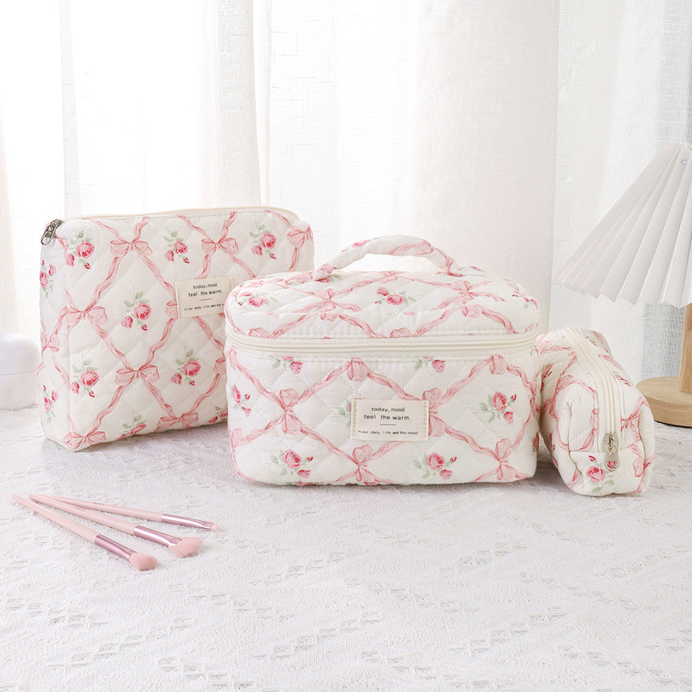Women's Cotton Large Capacity Niche Portable Toiletry Floral Makeup Bag