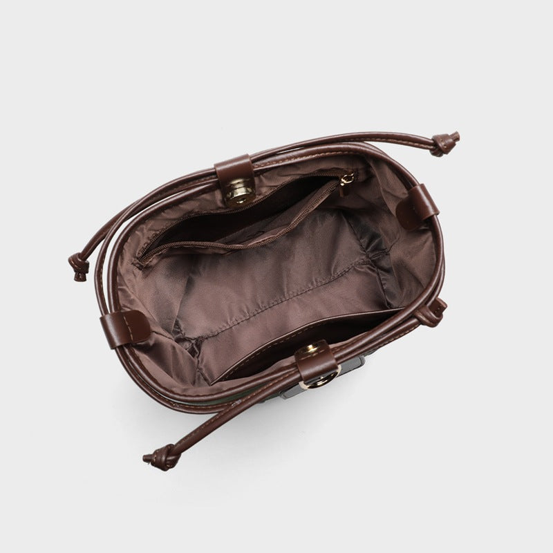 Women's Summer Versatile High Sense Fashion Commuter Women's Messenger Bag