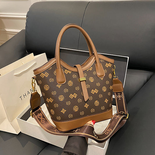 Women's Wide Straps Popular Fashion Presbyopic Retro Handbags