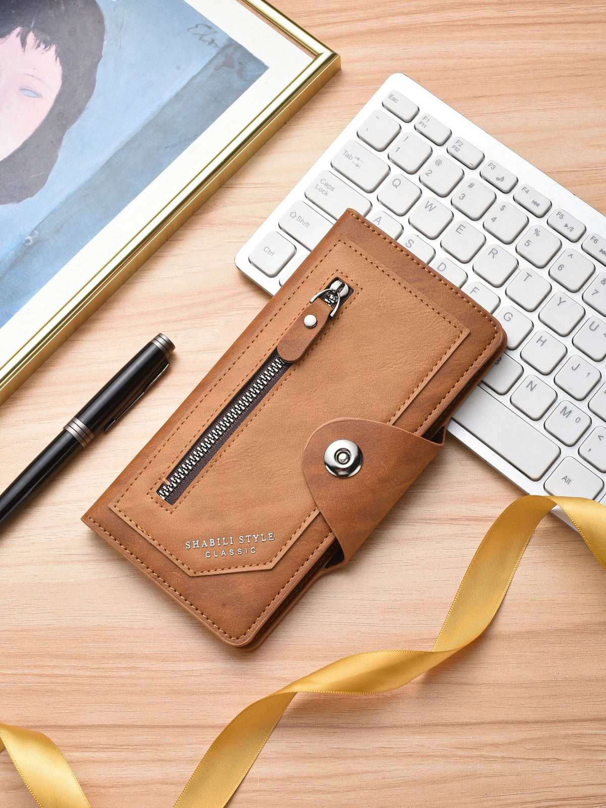 Men's Long Zipper Retro Clutch Large Capacity Card Holder