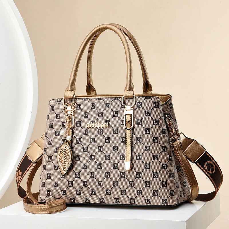 Large Capacity Fashionable Simple Western Style Handbags