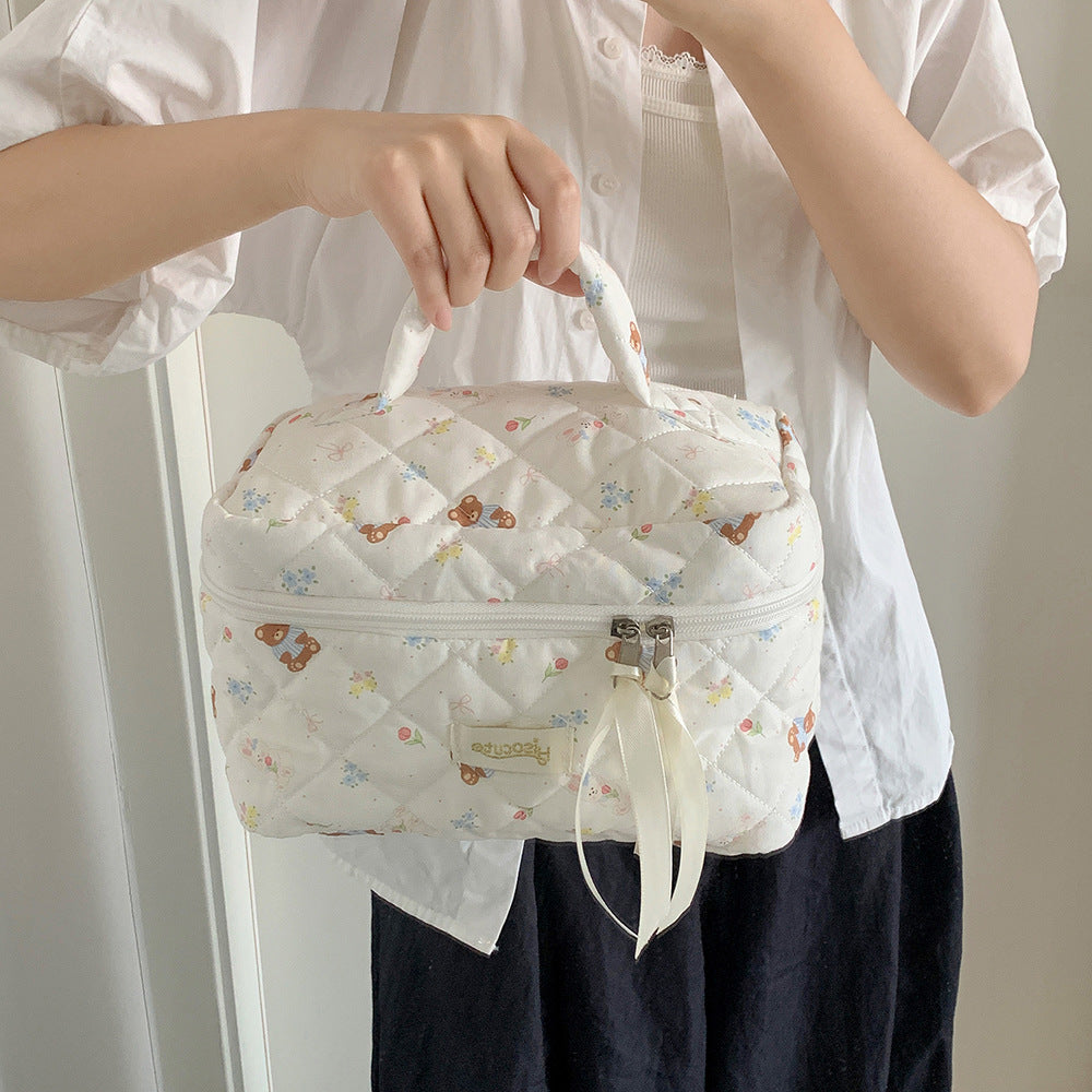 Good-looking Storage Large Capacity Portable Wash Cosmetic Bags