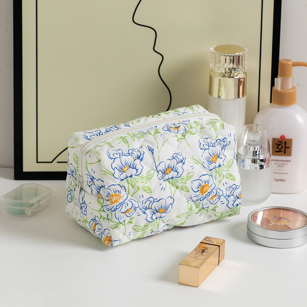 Floral Quilted Toiletries Portable Cosmetics Storage Makeup Bag