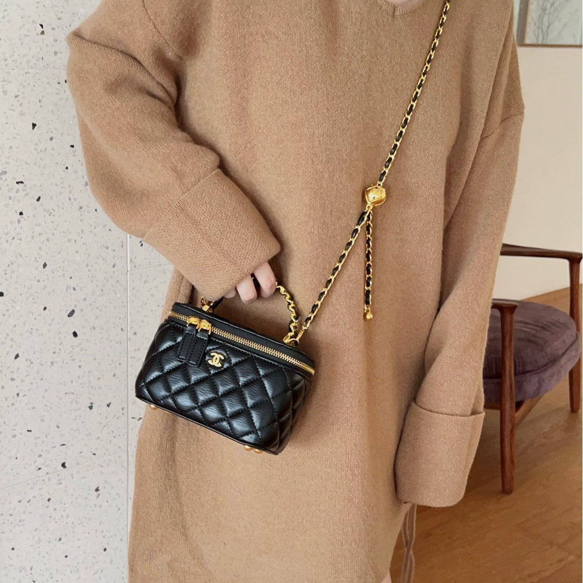 Women's Style Genuine Leather Diamond Chain Portable Box Women's Messenger Bag