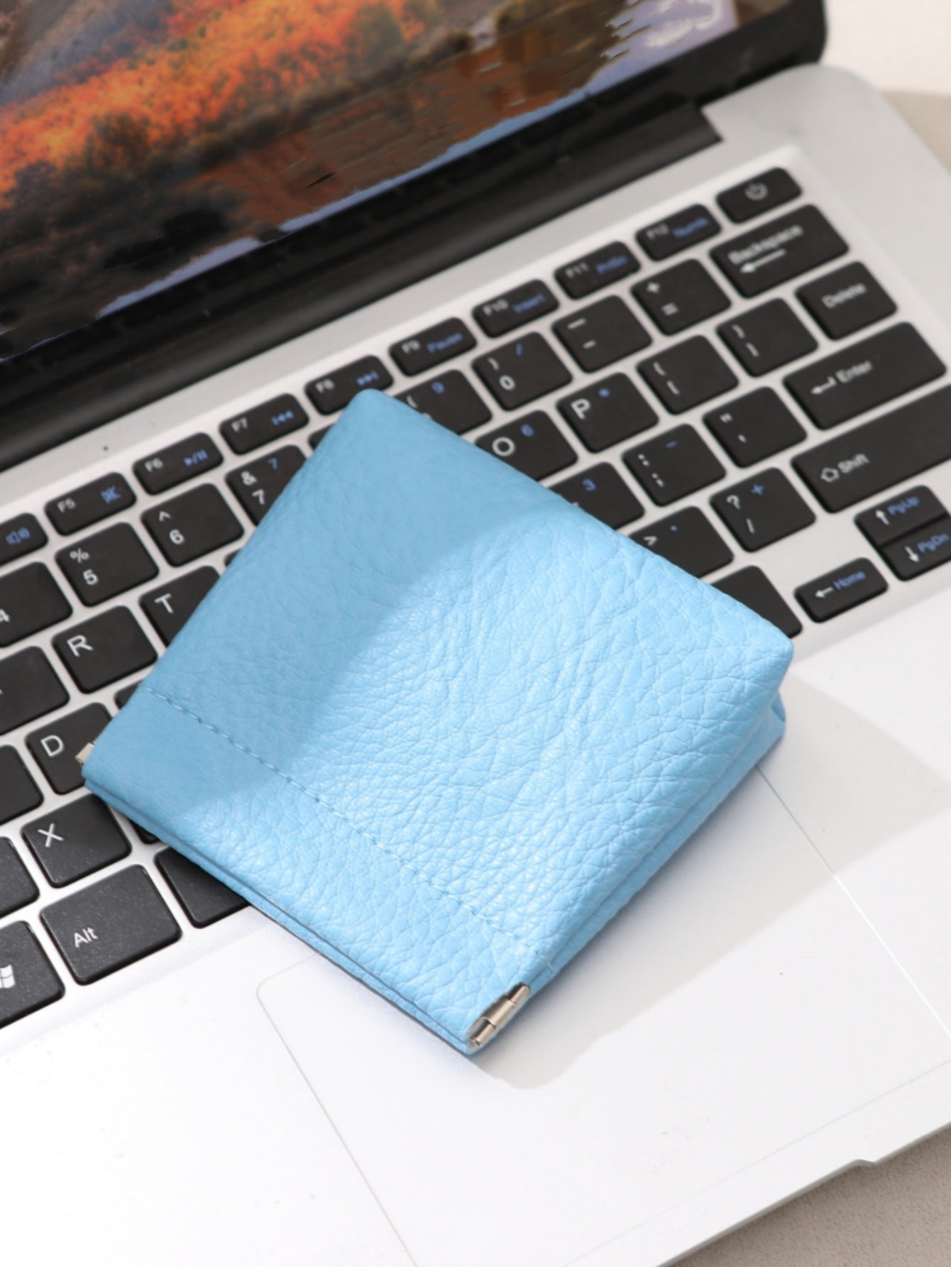 Unisex Imitation Leather Litchi Pattern Clip Mouth Pocket Coin Purses