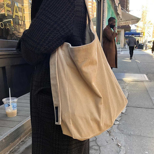 Women's Autumn Retro Large Capacity Idle Style Crossbody Bags