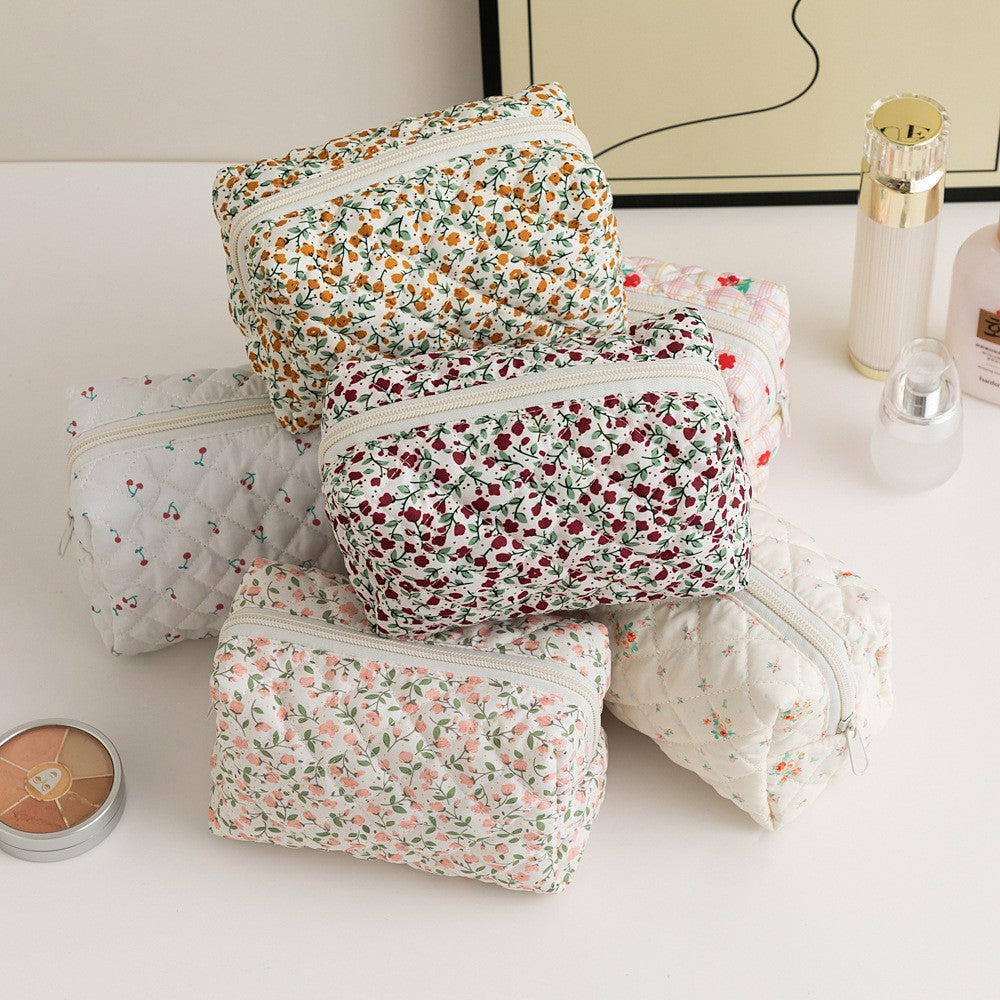 Floral Quilted Toiletries Portable Cosmetics Storage Makeup Bag