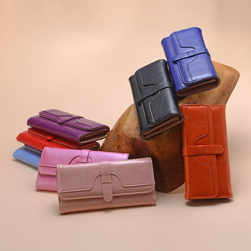 Women's Oil Wax Leather Long Retro Large Capacity Ladies Wallets