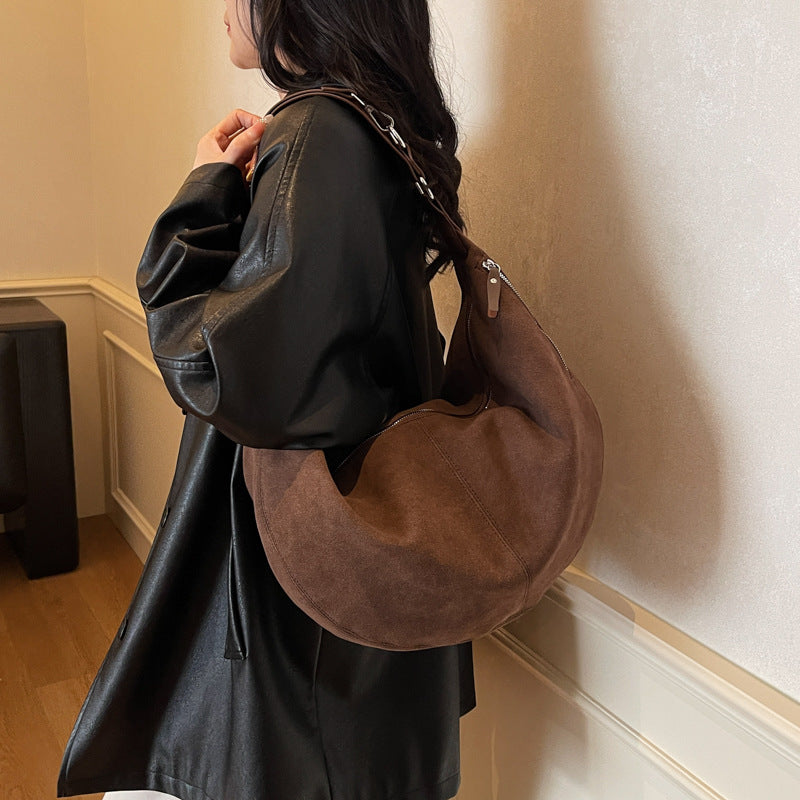 Women's Suede Fashion Large Capacity Commuter Dumpling Shoulder Bags