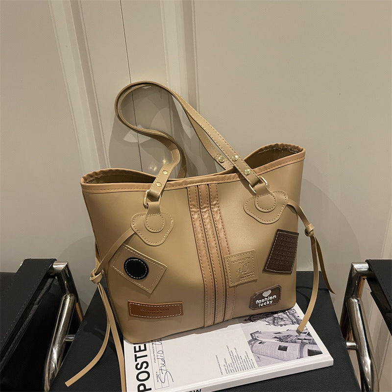 Women's Commuter Retro Autumn Large Capacity Personalized Fashion Women's Shoulder Bag
