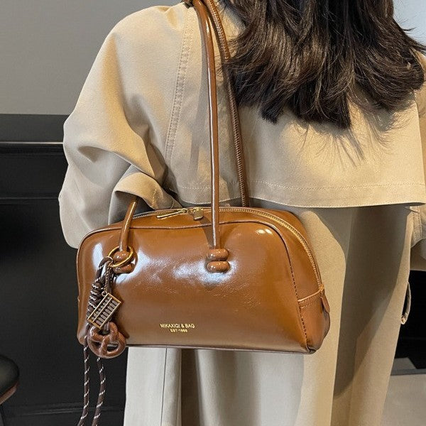 Women's Trendy Retro Large Capacity Pillow Commuter Portable Women's Shoulder Bag