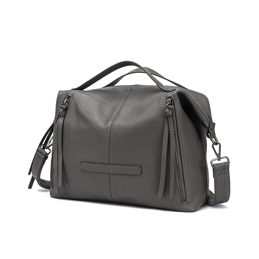 Women's High-grade Large Capacity Stylish Simple Versatile Autumn Pillow Light Bags