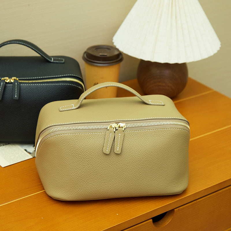 Women's Cowhide Textured Portable Toiletry Fashionable Leather Makeup Bag