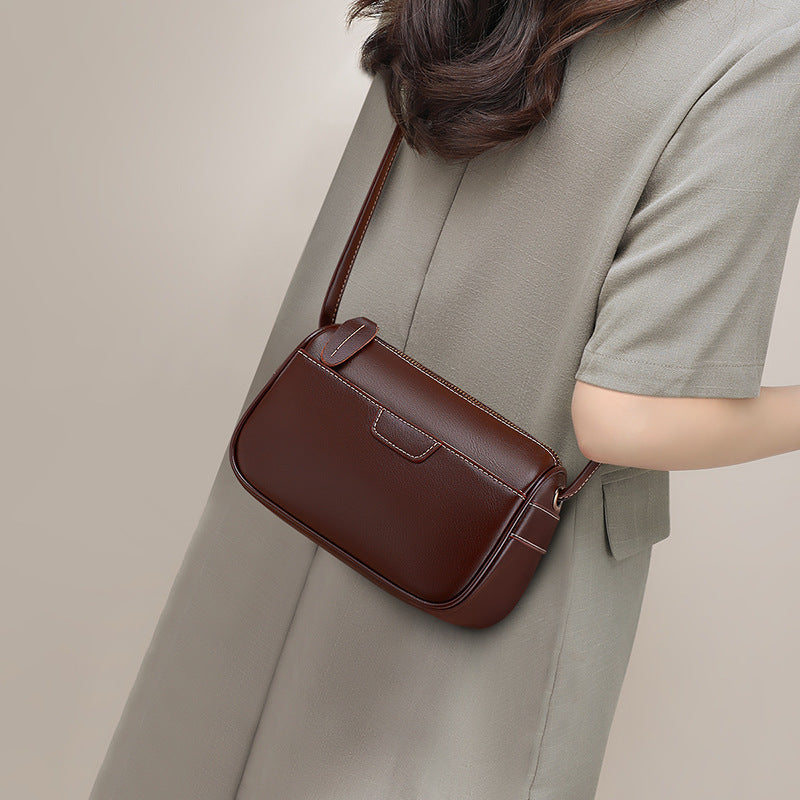 Women's Genuine Leather Versatile High-grade Retro Commuter Women's Messenger Bag