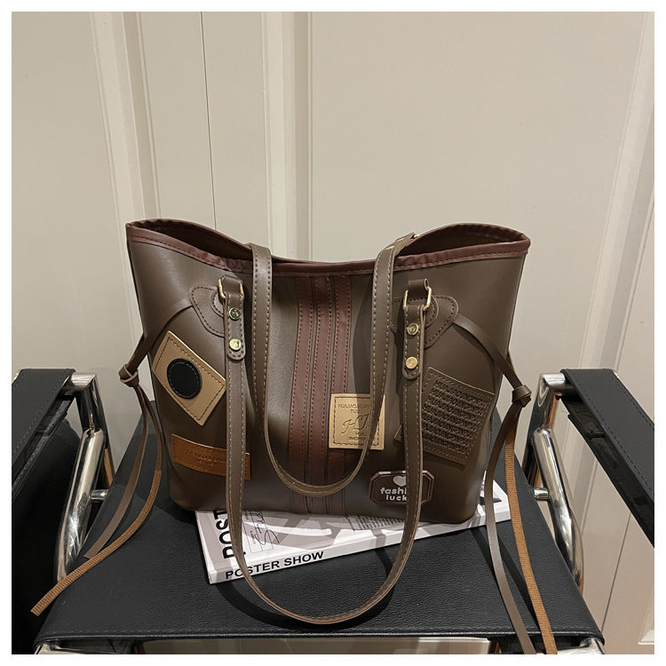 Women's Commuter Retro Autumn Large Capacity Personalized Fashion Women's Shoulder Bag