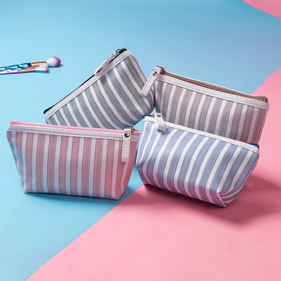 Style Wash Portable Storage Classic Striped Makeup Bag