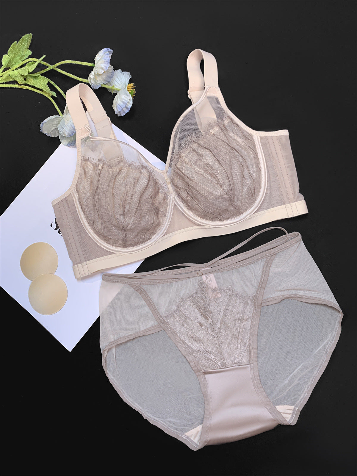 Women's Large Chest Slimming Thin Cup Sexy Underwear Push Lingerie Sets