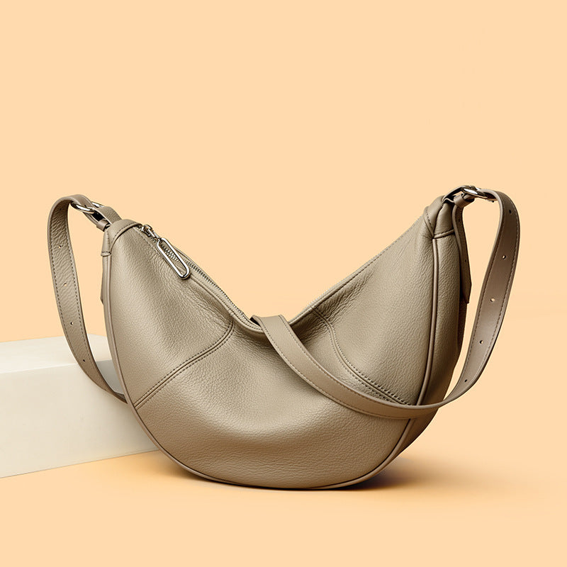 Women's Solid Color Soft Leather Dumpling Niche Large Capacity Women's Shoulder Bag