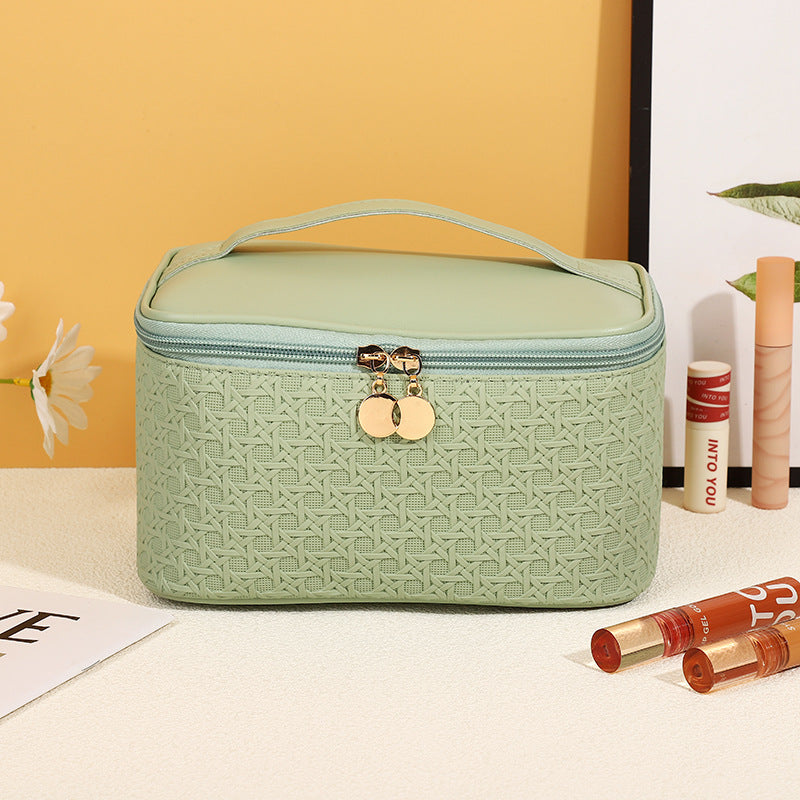 Women's Simple Portable High-grade Storage Waterproof Wash Makeup Bag