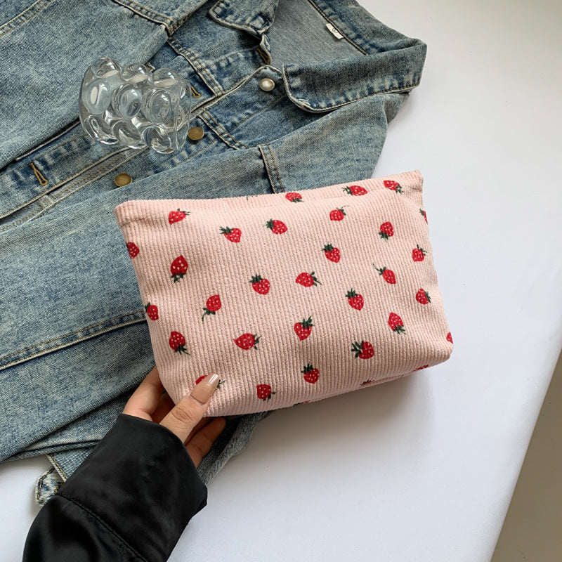 Cute Strawberry Autumn Retro Fashion Simple Trend Makeup Bag