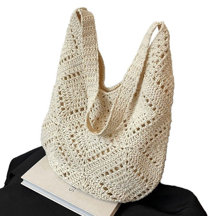 Women's Hand-woven Summer Popular Commuter Large Capacity Women's Messenger Bag