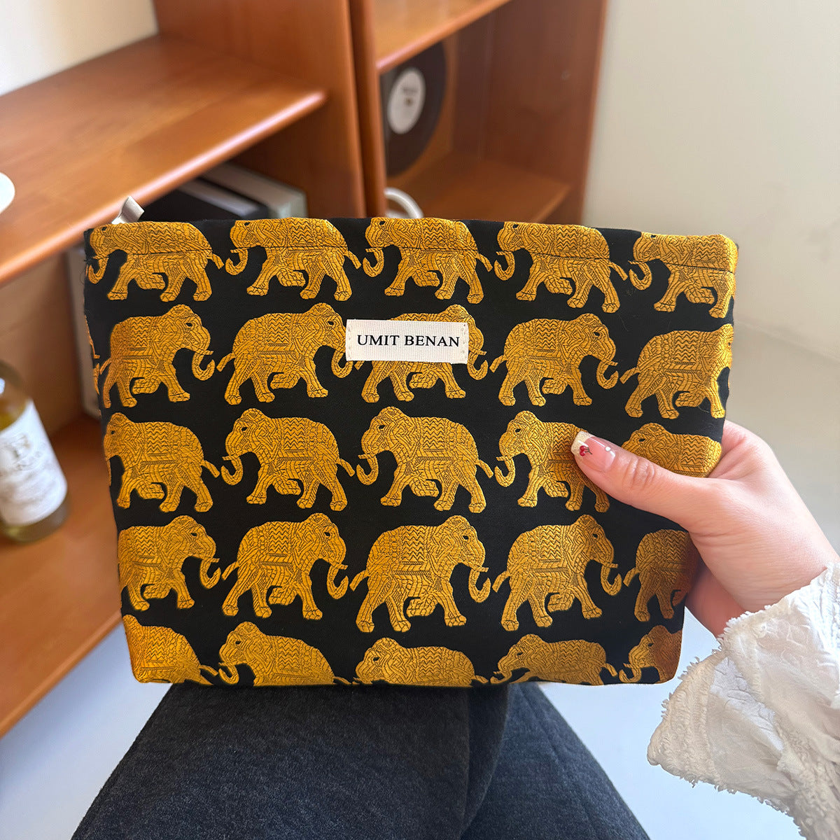 Gold Elephant Pattern Jacquard Lady's Portable Storage Large Capacity Bags