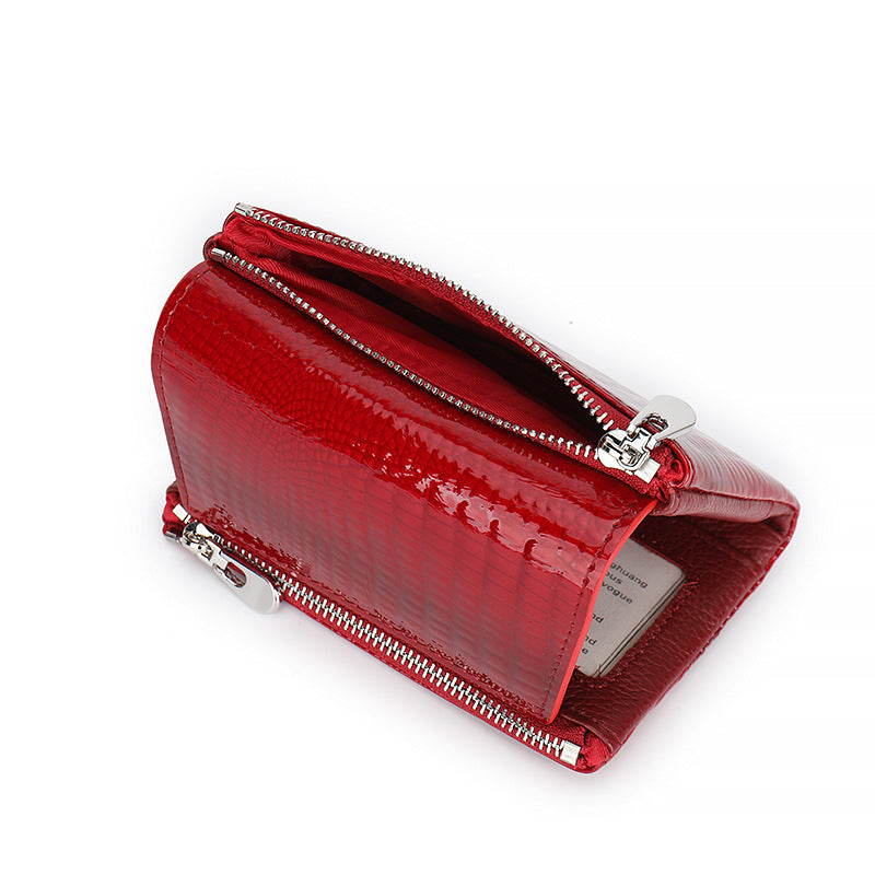 Women's Short Leather High-grade Paint Magnetic Snap Ladies Wallet