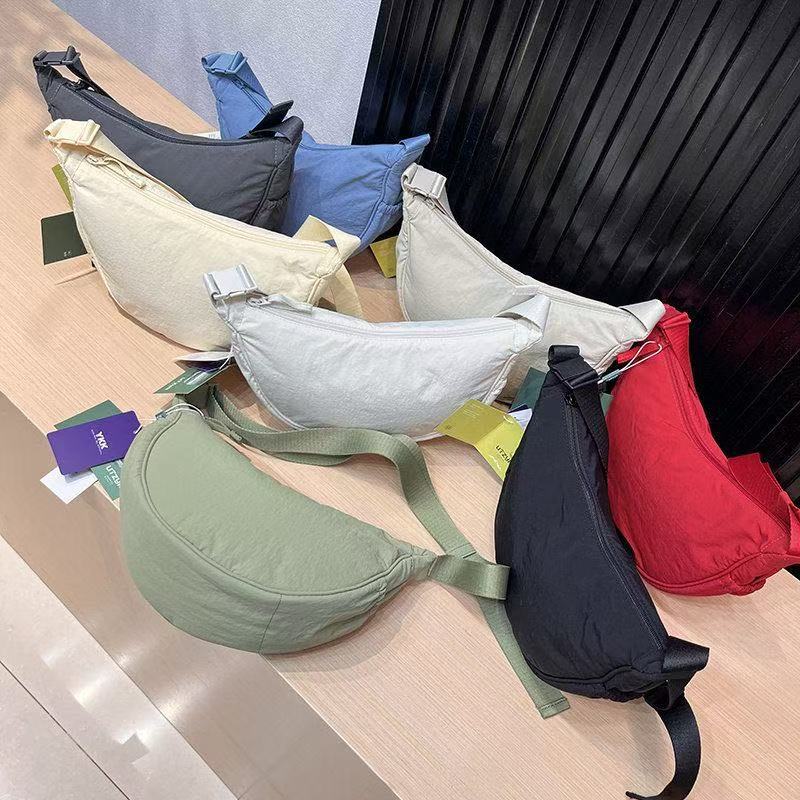 Fashion Joker Korean Style Dumpling Daily Commuter Women's Shoulder Bag
