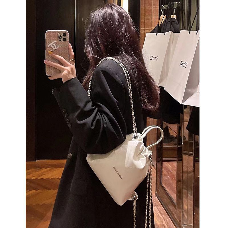 Versatile Design Sense Large Capacity Chain Backpacks