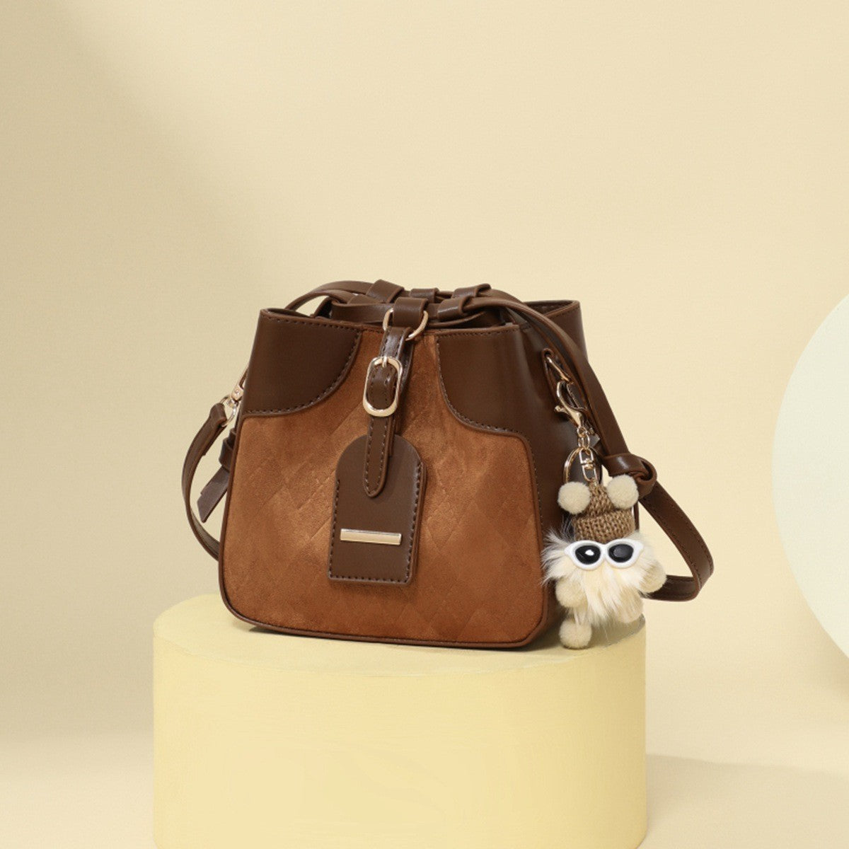 Women's Genuine Leather High-grade Summer Large Capacity Women's Messenger Bag