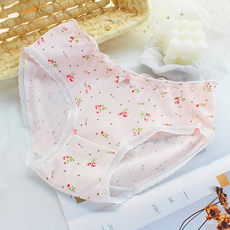 Women's Cute Lace Edge Small Floral Mid Panties