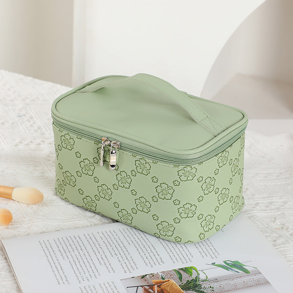 Women's Large Capacity Retro Embossing Storage Portable Outing Makeup Bag