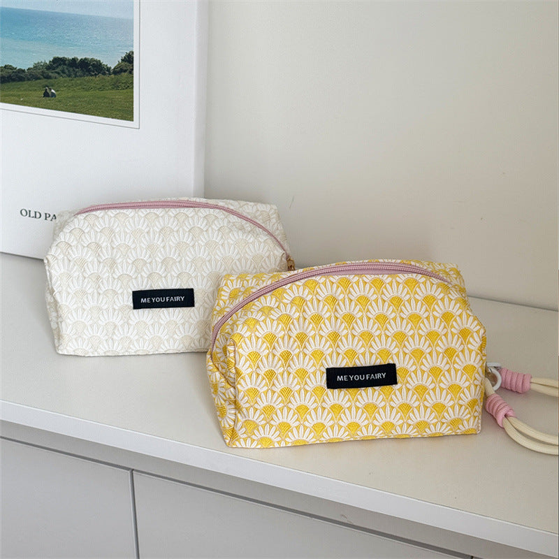 Fresh Sunflower Retro Artistic Pencil Style Makeup Bag