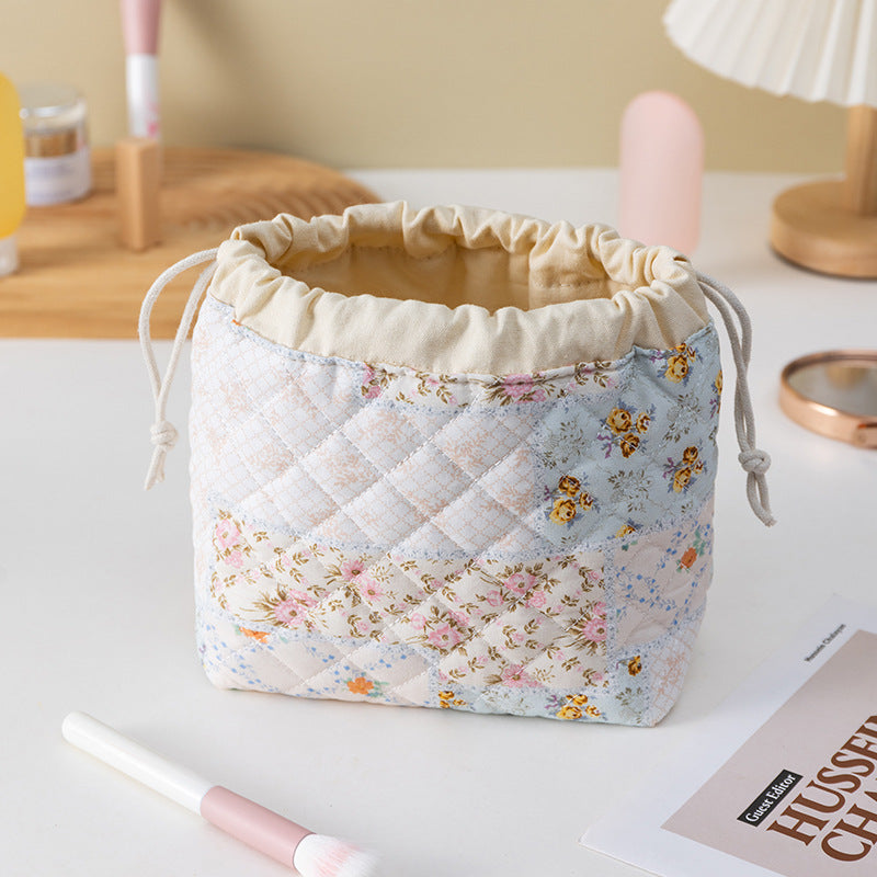 Brush Quilting Large Capacity Cosmetics Fashion Simple Bags