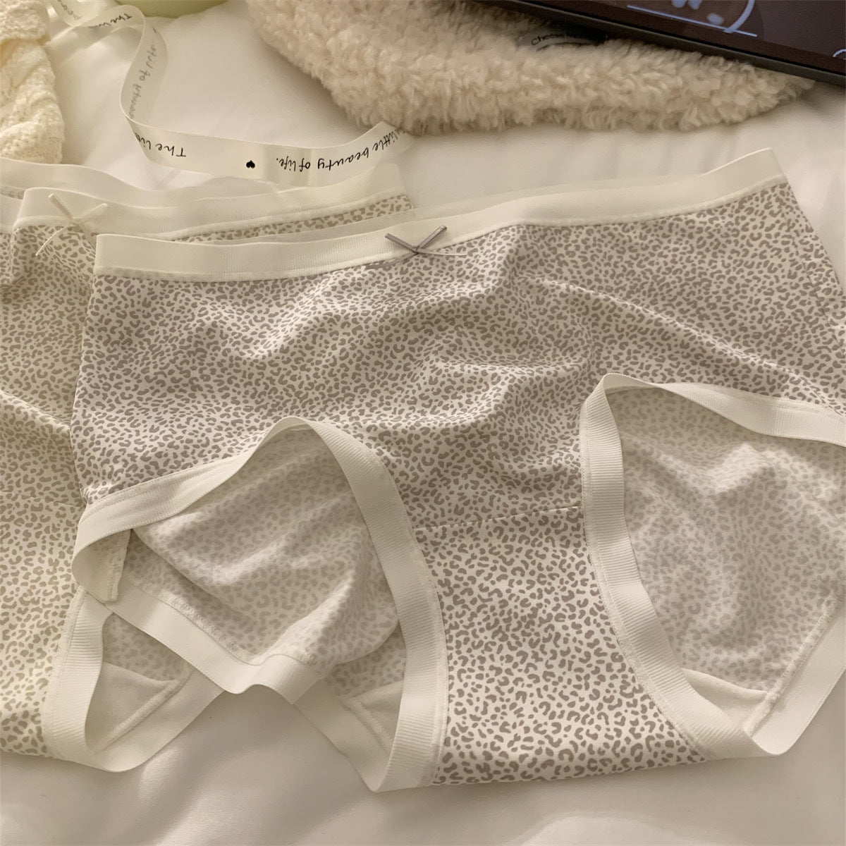 Women's Blocks Modal Underwear Seamless Comfort Breathable Purified Panties